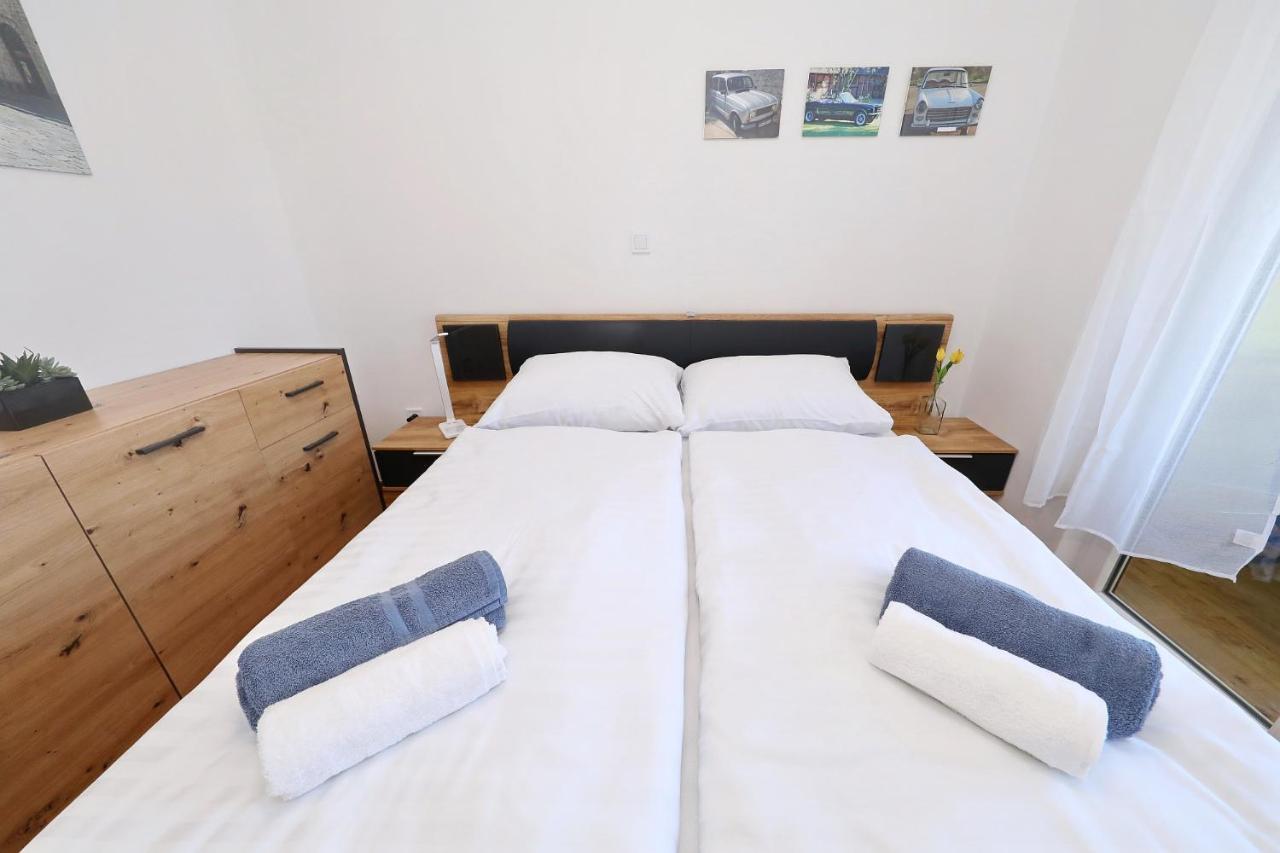 Apartments Oliva 沃希 外观 照片
